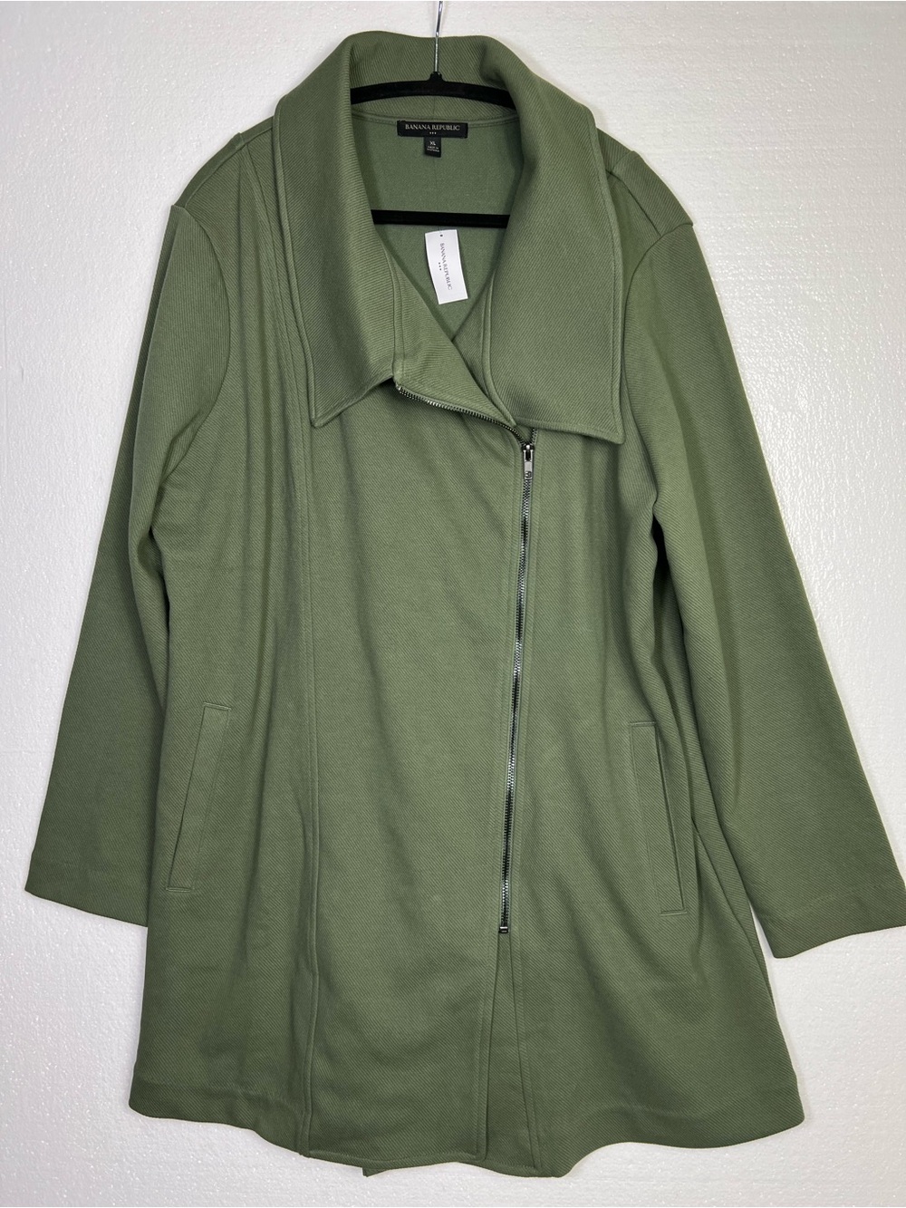 Banana Republic olive green zip long jacket size XL NWT